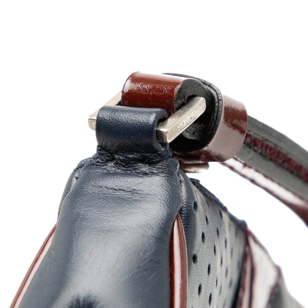 Pre-Loved Prada Patent Trimmed Vitello Drive Crossbody - Picture 7 of 10